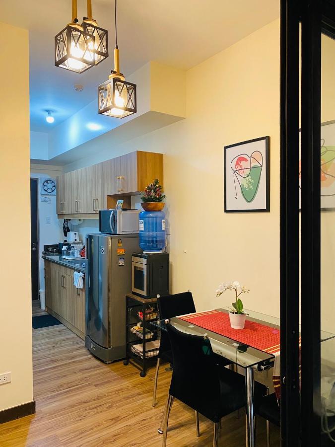 Near Johnhay Minesview Fast Wi-Fi Netflix Balcony Apartment Baguio City Exterior photo